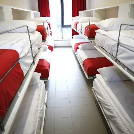 Express Hostel *