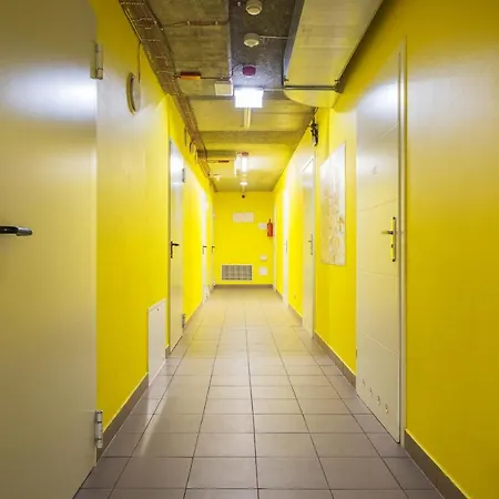 Express Hostel