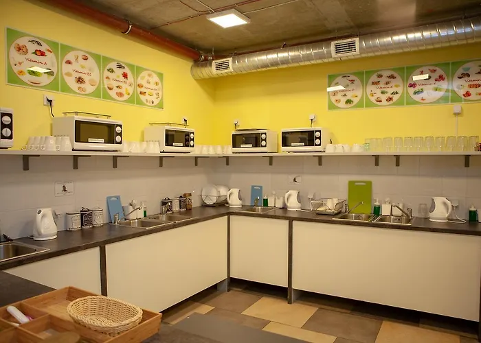 ホステル Express