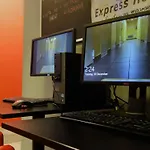 Express Hostel